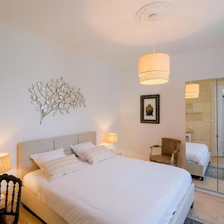 Les Suites D'Alienor-Suite Acanthe Pessac Luaran gambar