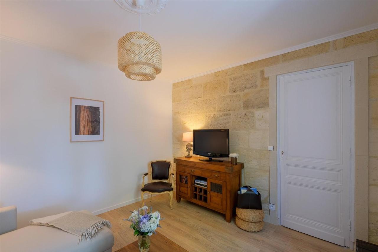 Les Suites D'Alienor-Suite Acanthe Pessac Luaran gambar