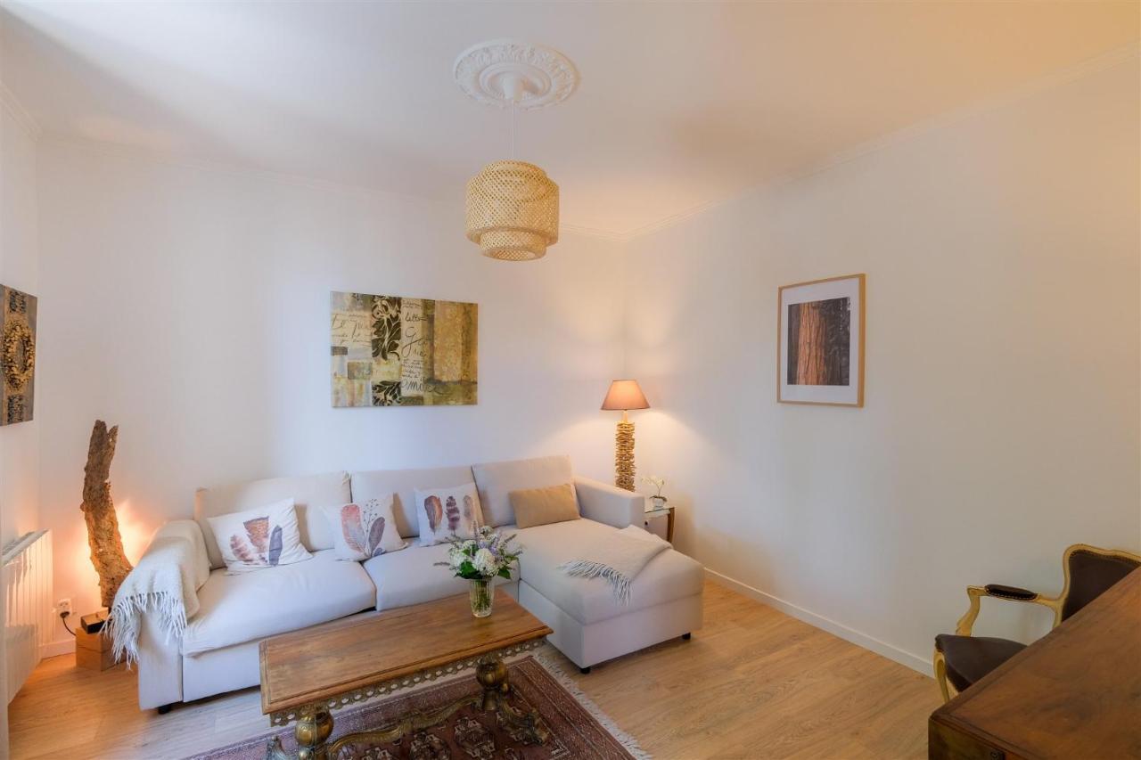 Les Suites D'Alienor-Suite Acanthe Pessac Luaran gambar