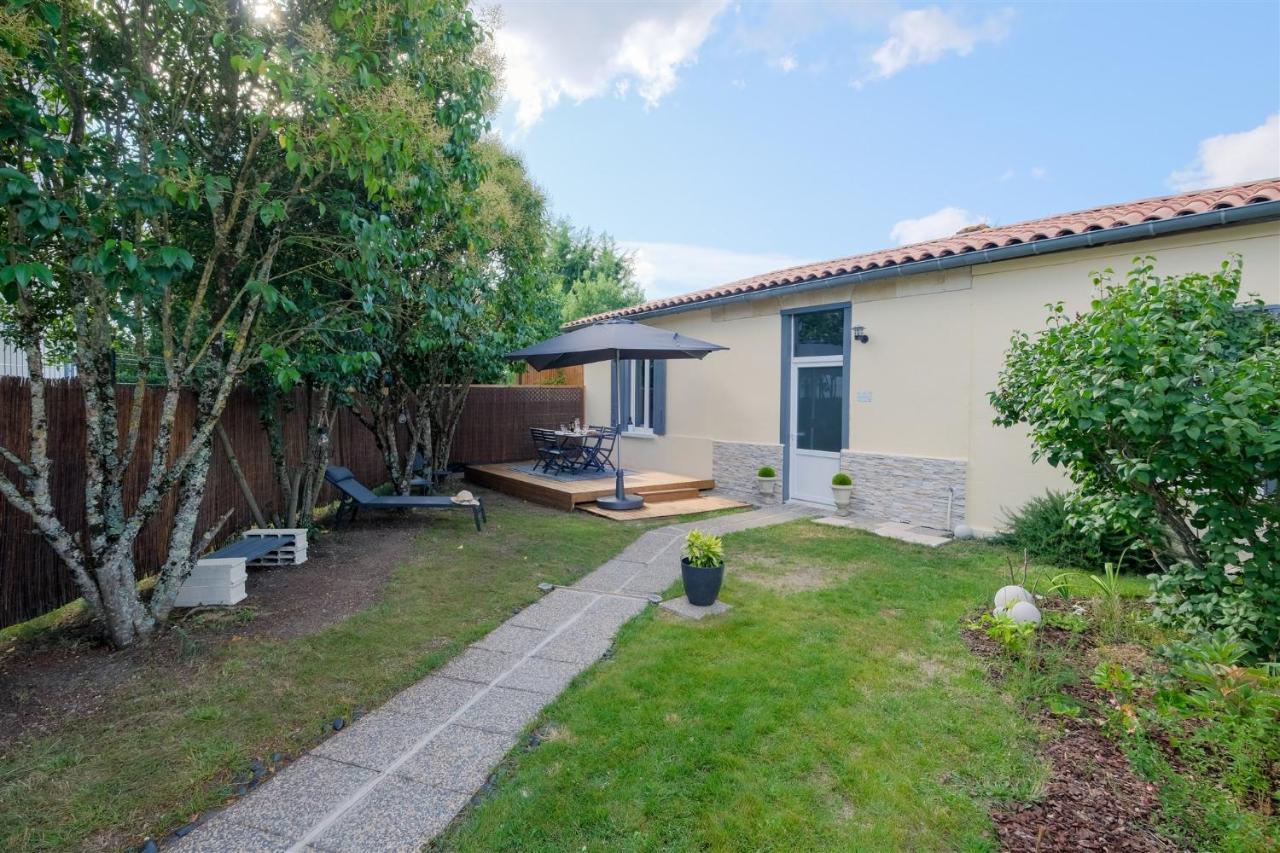 Les Suites D'Alienor-Suite Acanthe Pessac Luaran gambar